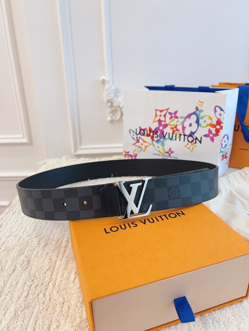 l0vis Vvtt0n belts